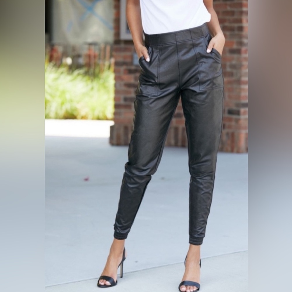 New Without Tags SPANX Faux Leather Jogger